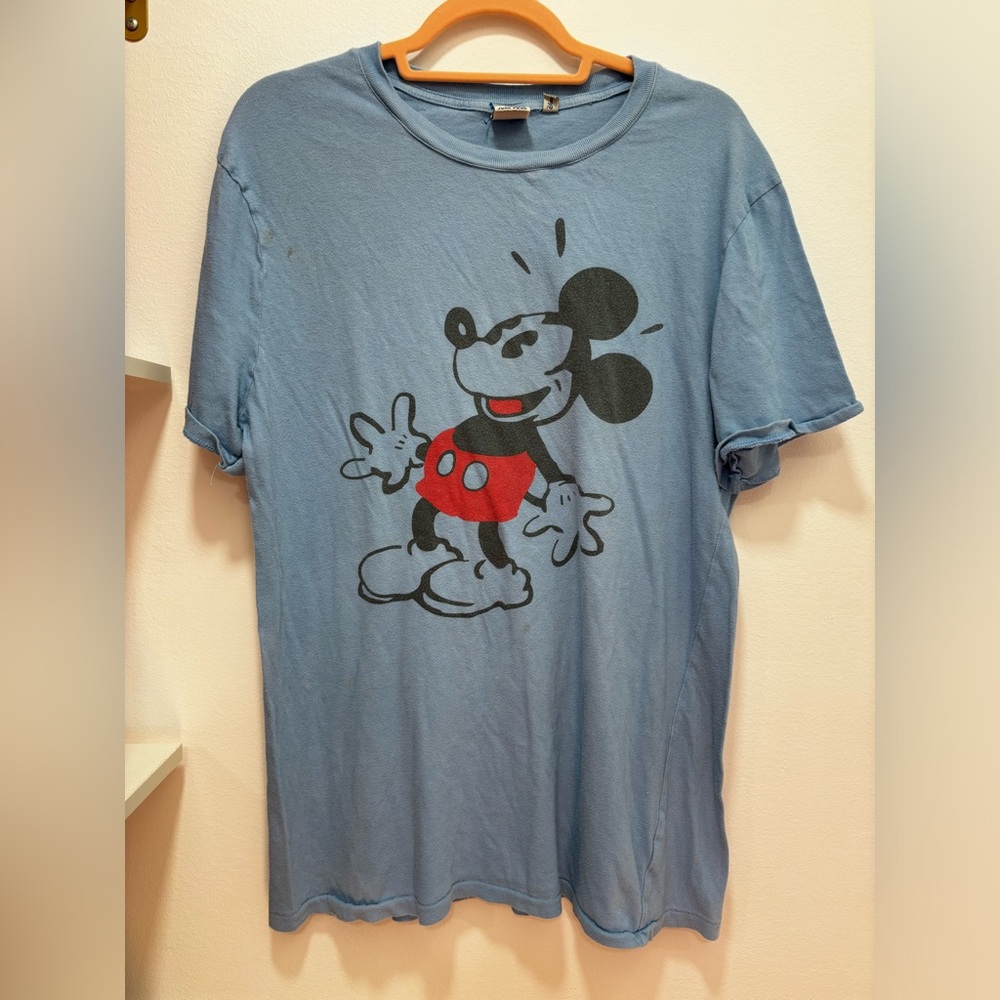Adorable Mickey Mouse oversized Disney Tshirt with character on front